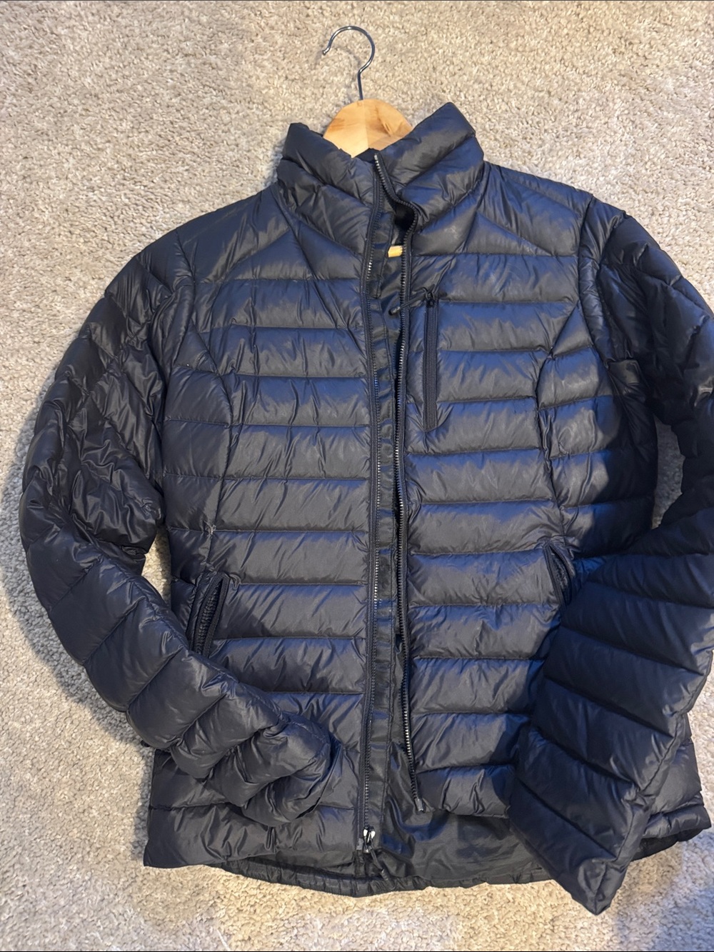 North Face Women’s down coat size small